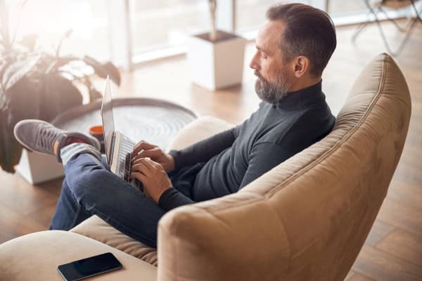 משרדים בעיר אשדוד כשהמשקיעים נמצאים במרחק צעד מהשולחן שלכם